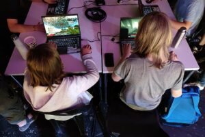 Stiftung-Digitale-Spielekultur-fuer-Gaming-als-Bildungsmoeglichkeit.jpg